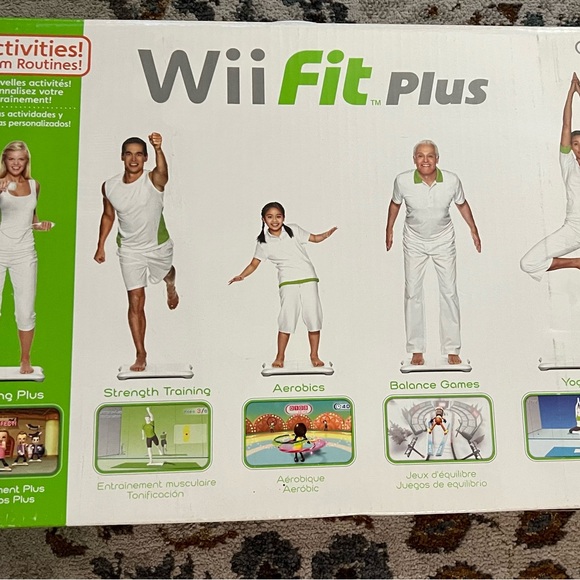 Nintendo Wii Fit Plus Game Box - Picture 1 of 4